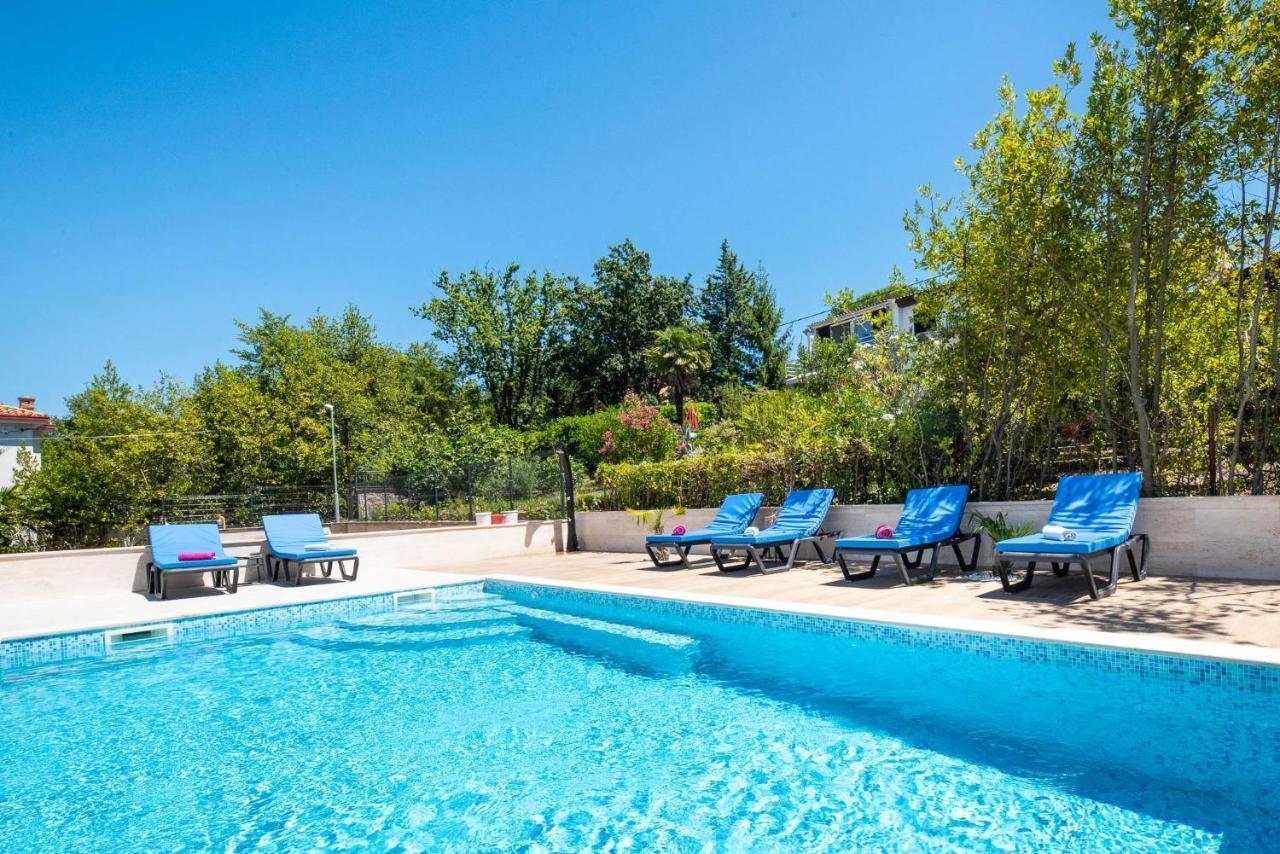 Villa Sunset Sea Нивице Екстериор снимка
