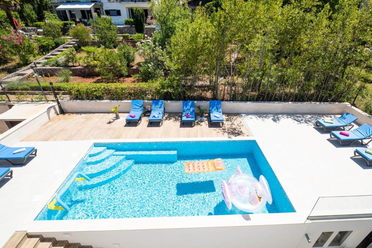 Villa Sunset Sea Нивице Екстериор снимка