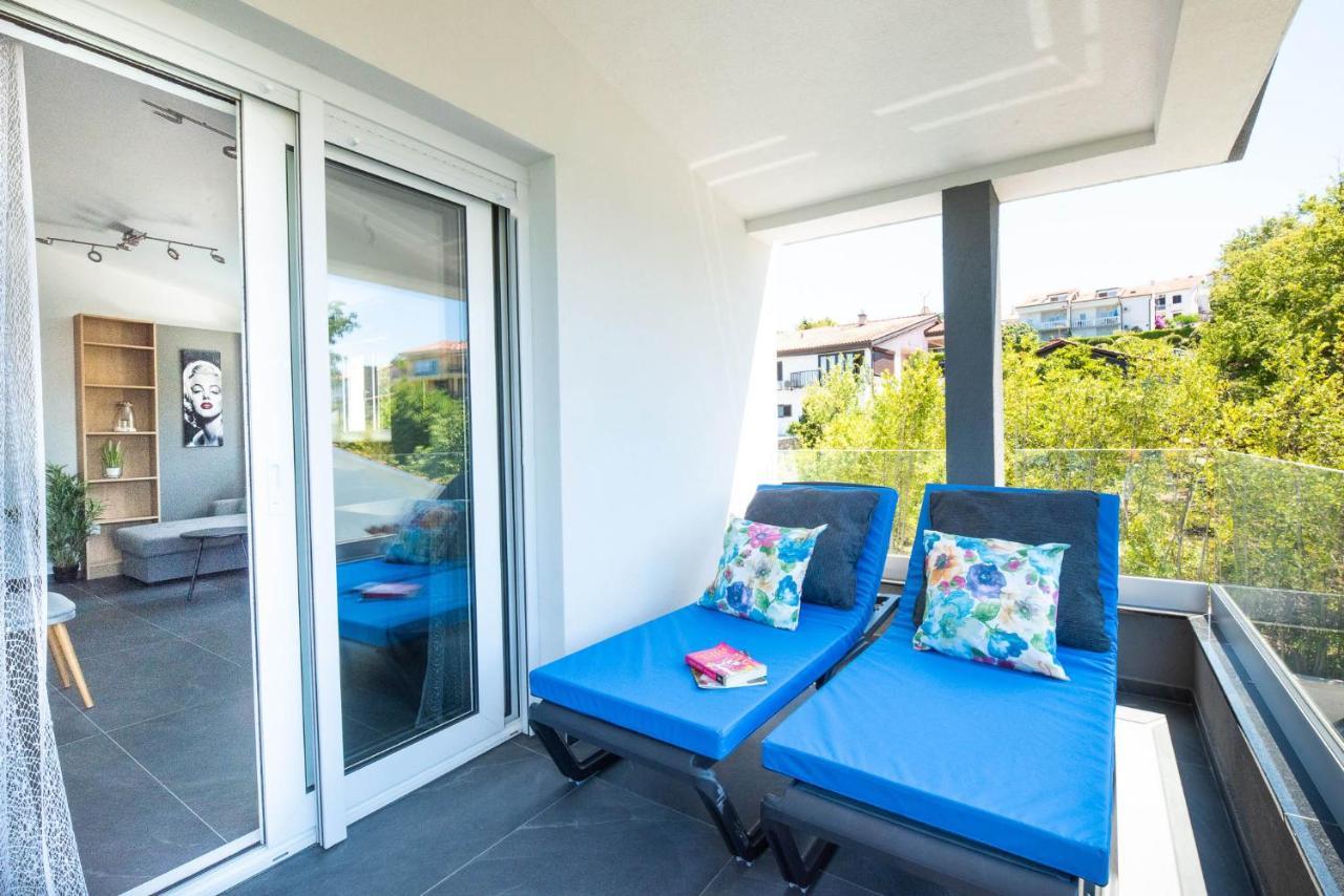 Villa Sunset Sea Нивице Екстериор снимка