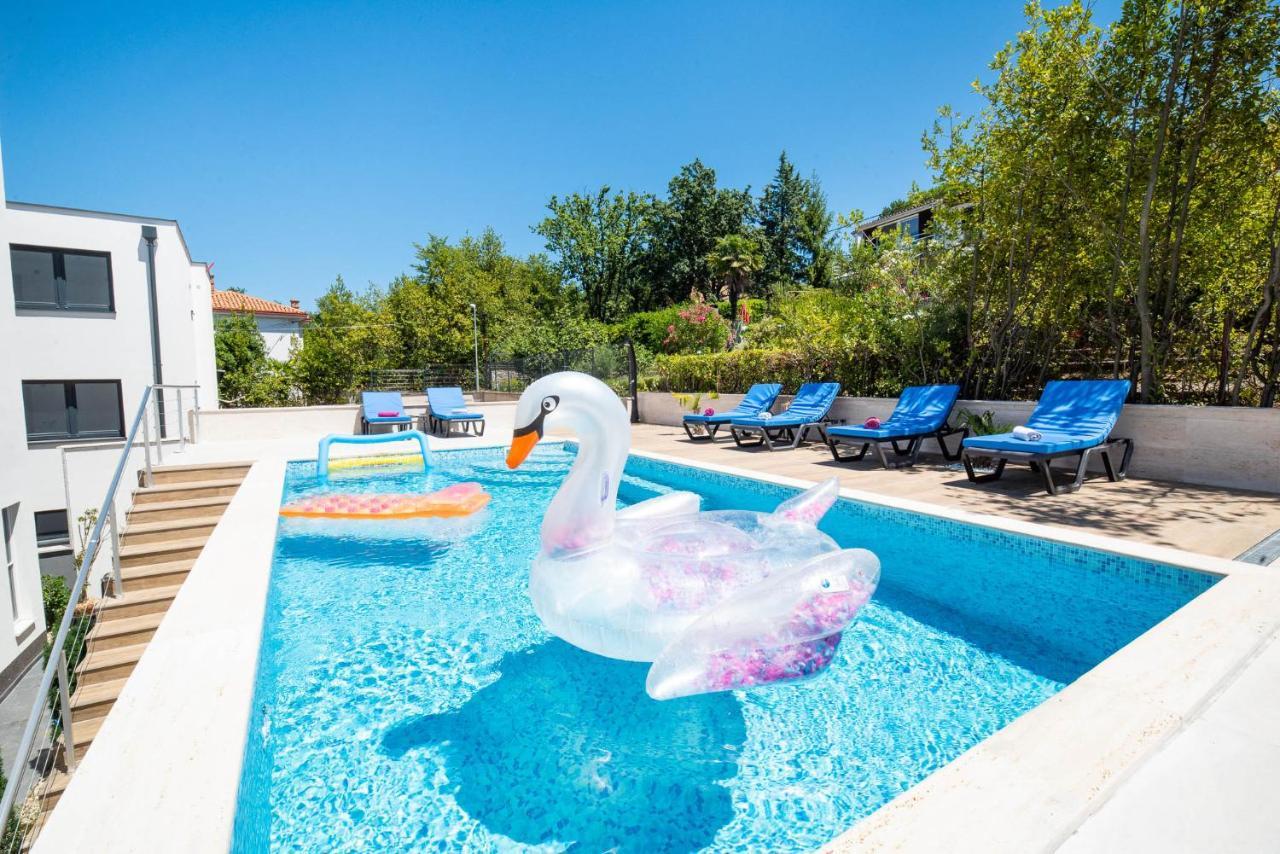 Villa Sunset Sea Нивице Екстериор снимка