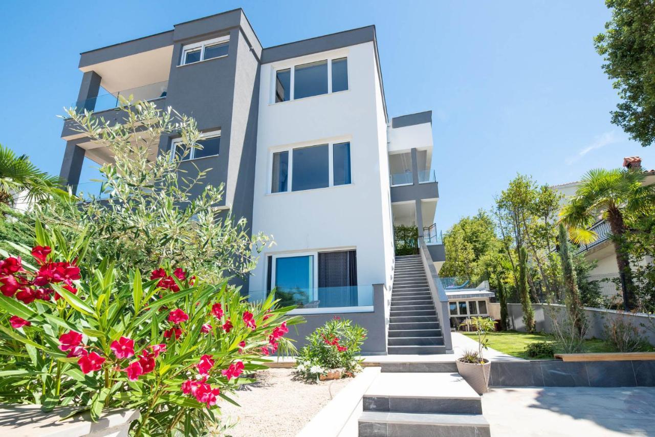 Villa Sunset Sea Нивице Екстериор снимка